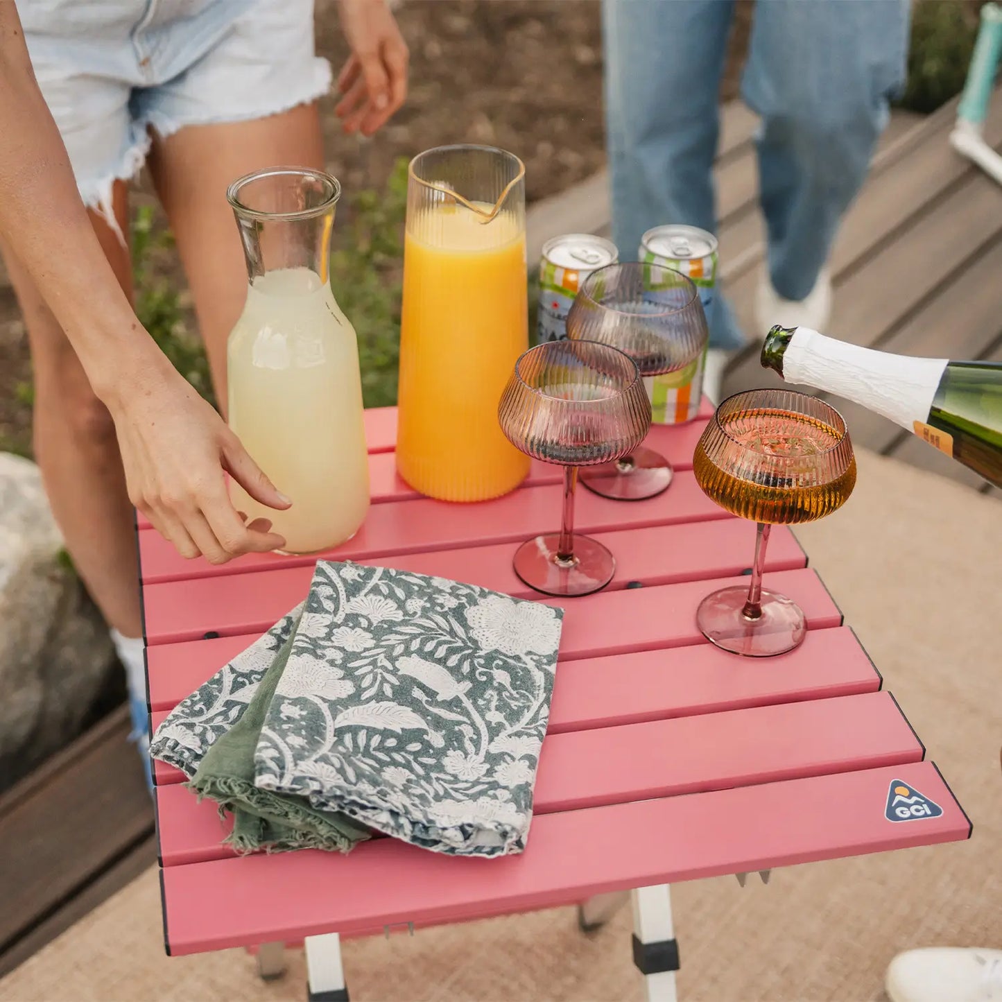Compact Camp Table 20 Z6