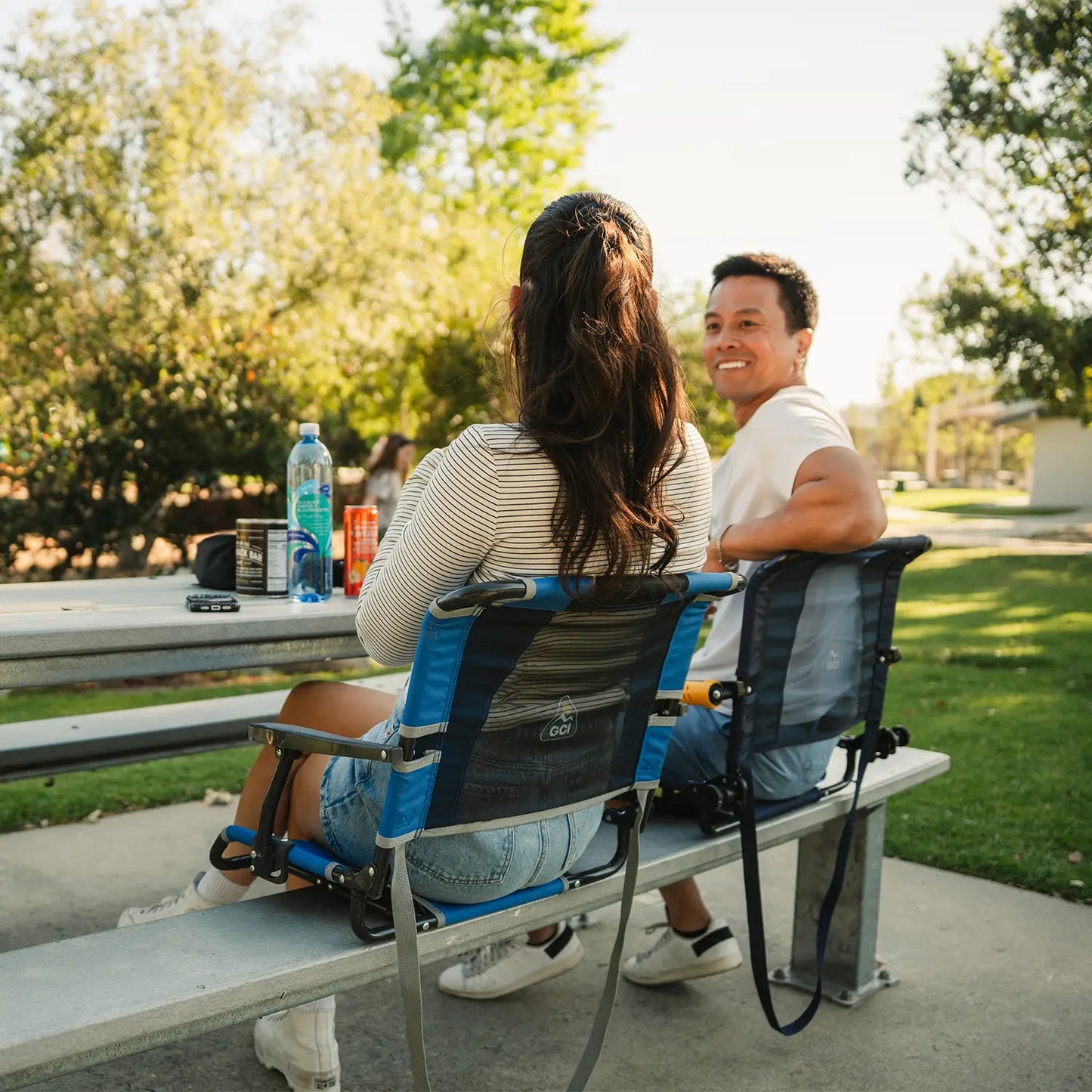 Big Comfort Stadium Chair with Armrests M7