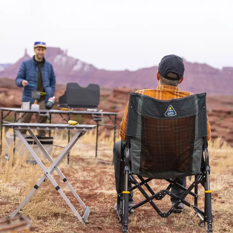 Stowaway Rocker M9