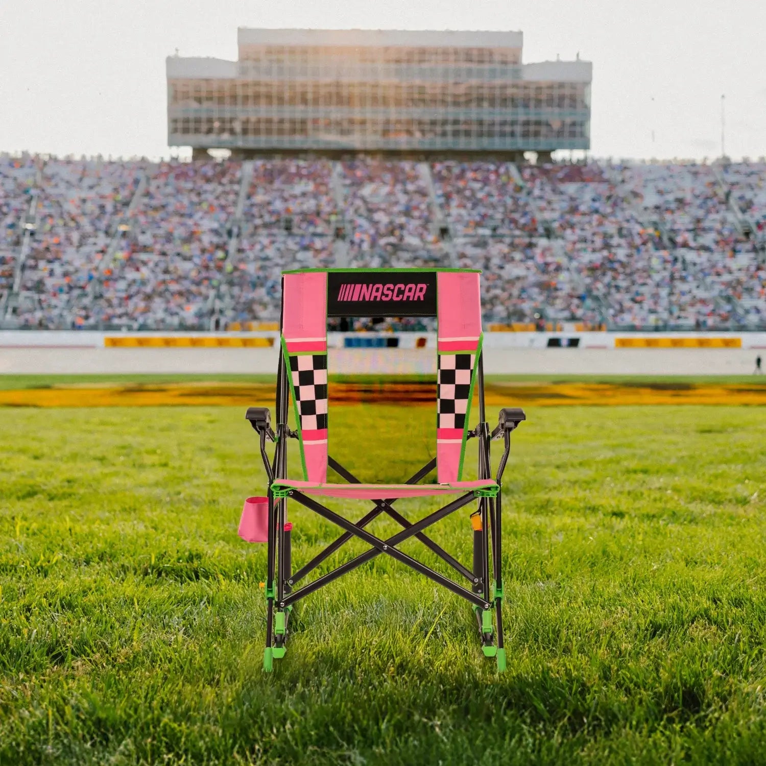 Roadtrip Rocker Bundle - NASCAR Pink E6